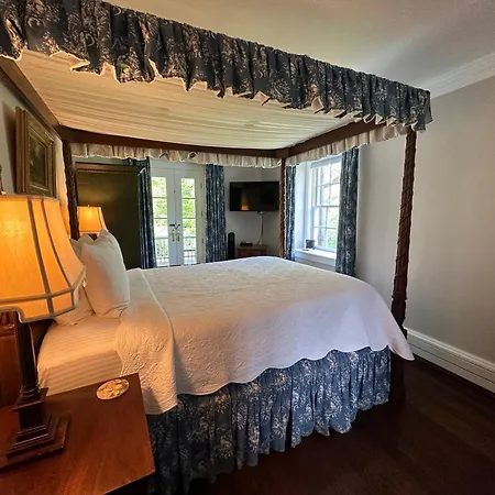 Goodstone Inn & Restaurant Middleburg Room photo