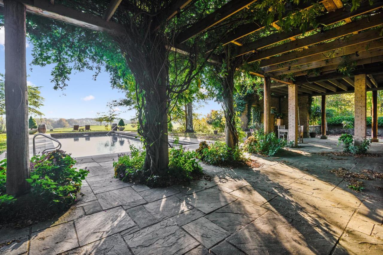 Goodstone & Restaurant Inn